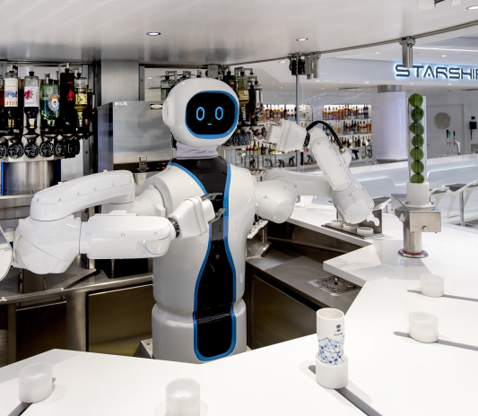 Bar con camarero robot